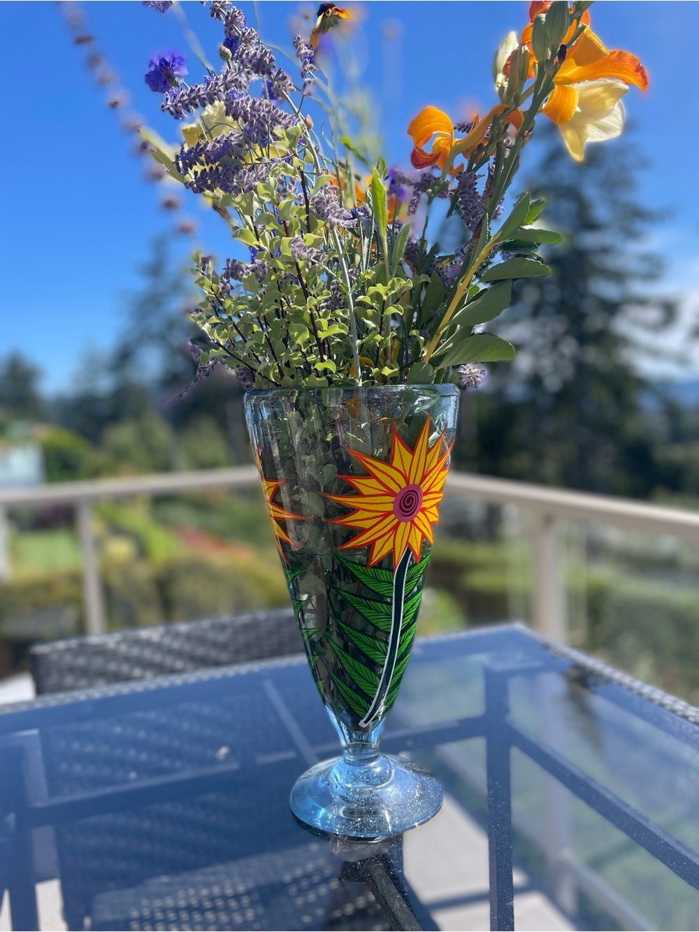 Bright Sunflower Glass Vase | 7”W x 13.5”H